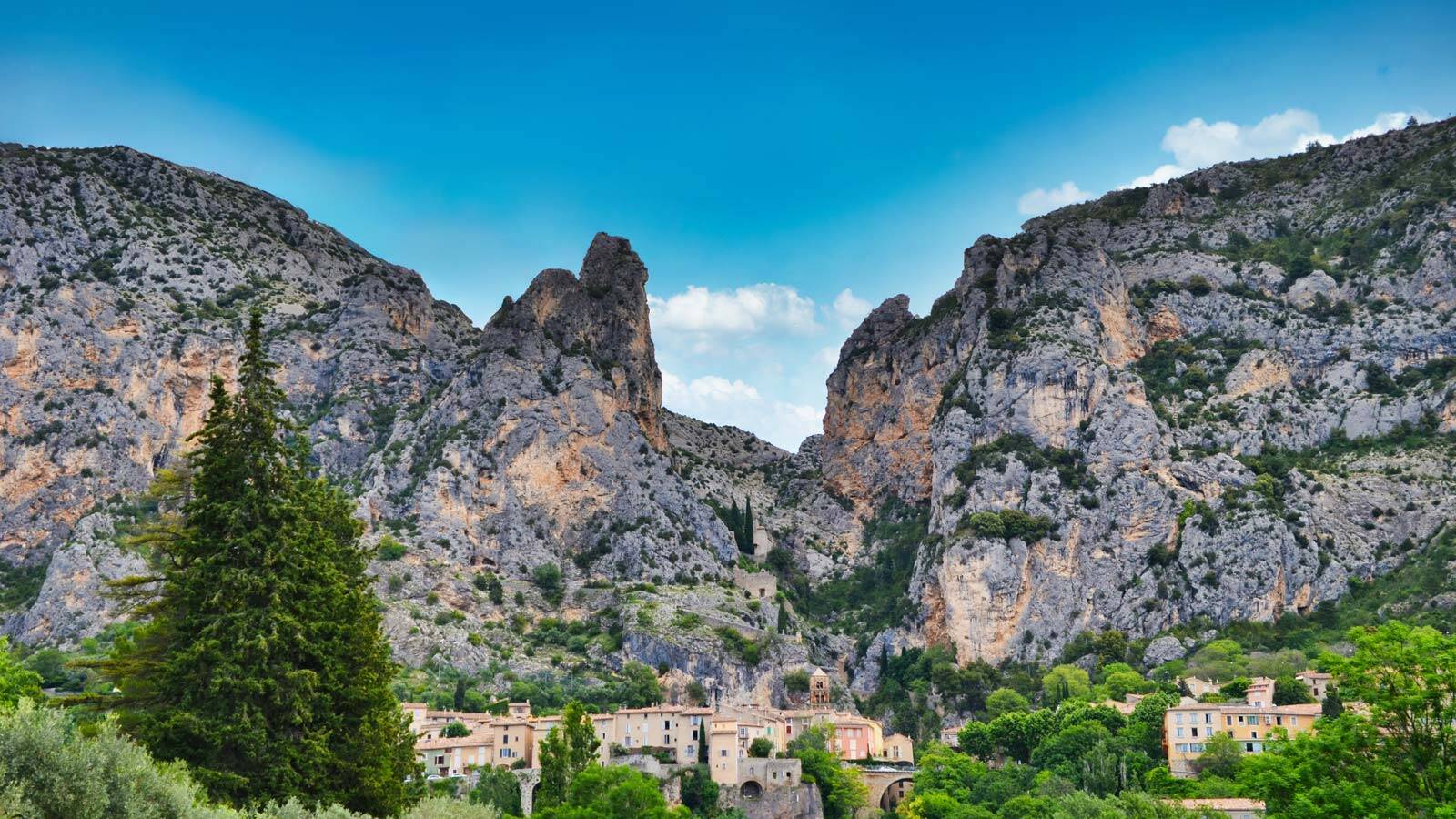 moustier-sainte-marie